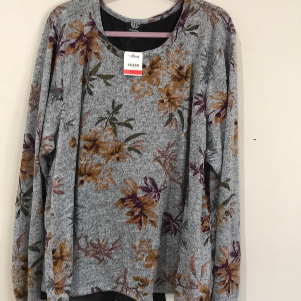 Women’s blouse